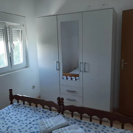 Prázdninový dům Nikola Bibinje